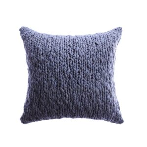 Chunky Yarn Cable Knit Pillow